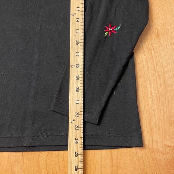 Vintage Women's Christmas Cardinal Birds Large Solid Black Long Sleeve T-Shirt - Picture 6 of 9